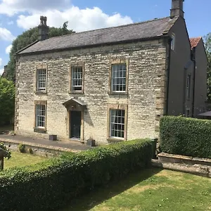 https://the-hole-in-the-wall-nr-bath-longleat-cheddar.tophotelsbath.com